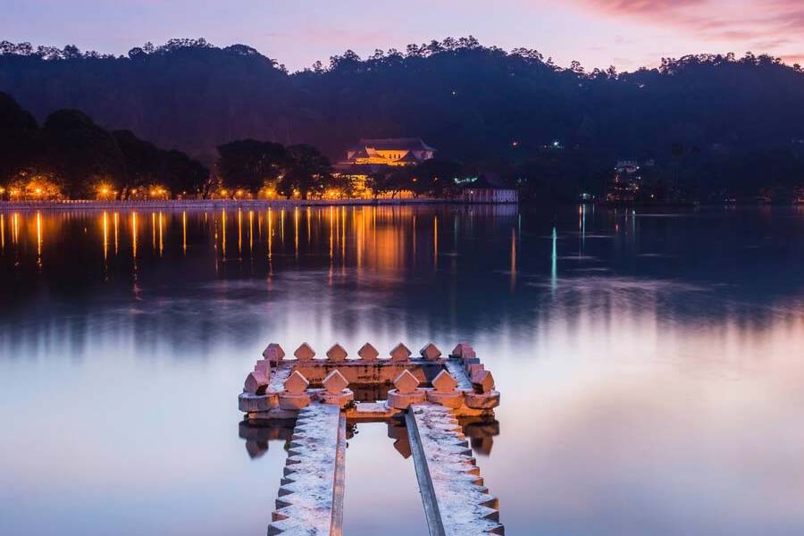 Kandy Lake View - Sri Lanka Adventure Tours Packages